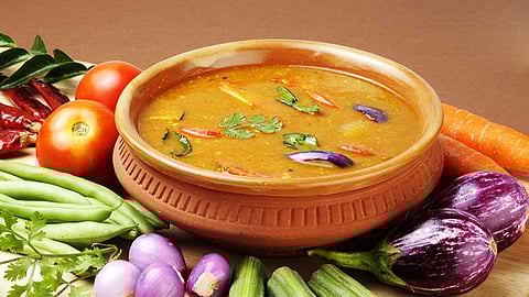 സാംബാജി ഉണ്ടാക്കിയ സാമ്പാർ; ഇഡ്ഡലിയെക്കാൾ ചെറുപ്പം | History and origin of Sambar