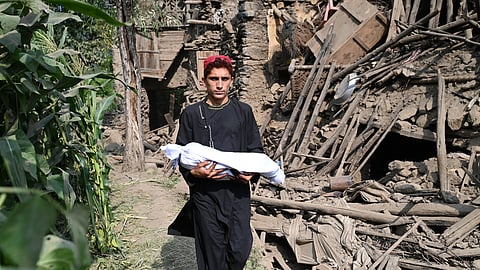 Afganistan earthquake death toll rises over 2200
