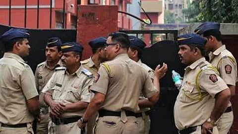 communal clashes erupted police tighten security in karnataka