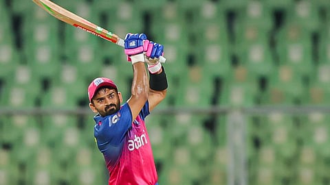 കെസിഎല്ലിനു തീപിടിപ്പിച്ച കേരളത്തിന്‍റെ കെപി | Krishnaprasad KCL top scorer