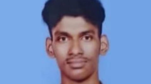 electric shock while crossing railway track student died