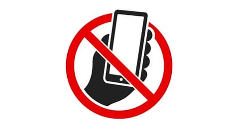 Mobile Ban for Students and Teachers