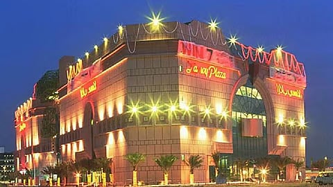 Lamsey Plaza, which closed due to fire, sold at auction