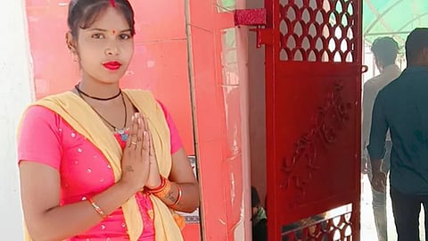 Man stabbed wife in front of children