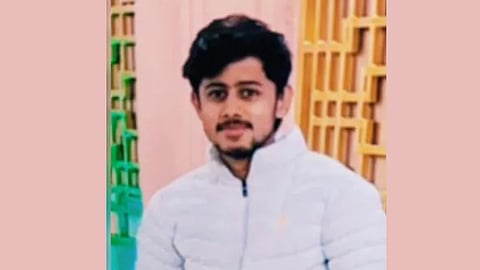 9-year old commit suicide over blackmail with AI nude photos of sisters
