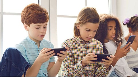 special column by sudheernath about digital dementia