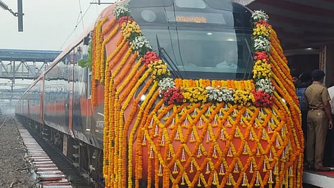 ernakulam bengaluru vande bharat launch