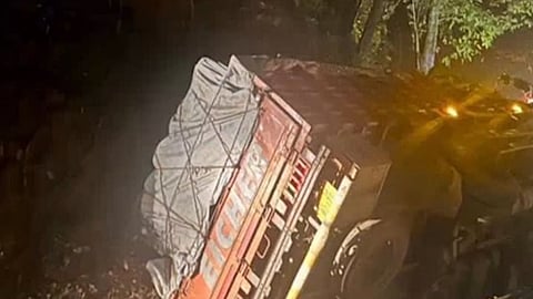 ആളപായമില്ല