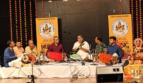 Music was performed under the leadership of Pune Sangeetha Sabha