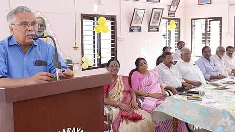 binoy viswam about sreenarayana guru