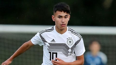 kerala blasters signs marloon roos trujillo