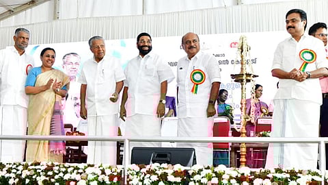 ഒരു ലക്ഷം കോടി രൂപയുടെ വികസനം: കിഫ്ബിക്ക് മുഖ്യമന്ത്രിയുടെ പ്രശംസ