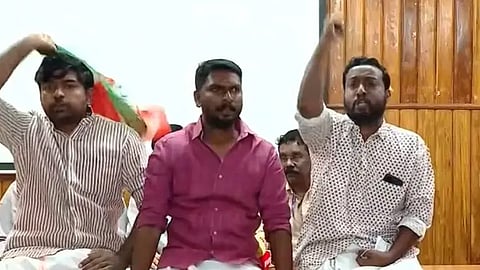 Youth Congress protests during doctors' press conference