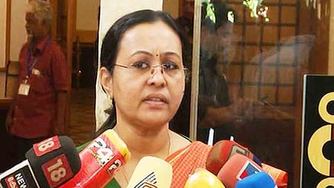 Scissors during surgery; Health Minister orders investigation