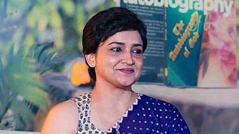 took psychiatric medication for 14 years"; Lena says magic mushrooms took her to the hospital