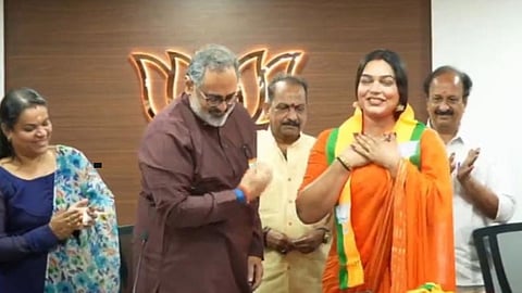 15 transgender including seema vineeth joined bjp