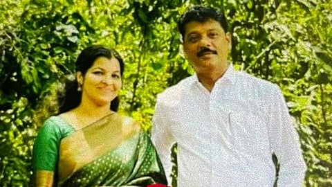 couple suicide after his son died in a train accident