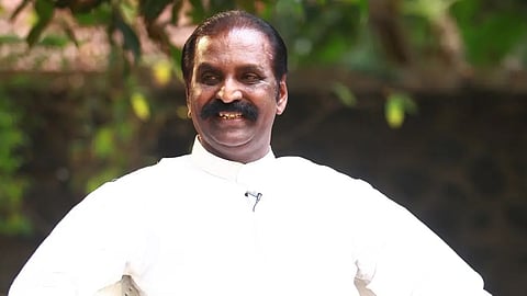 jnanpith award r vairamuthu controversys