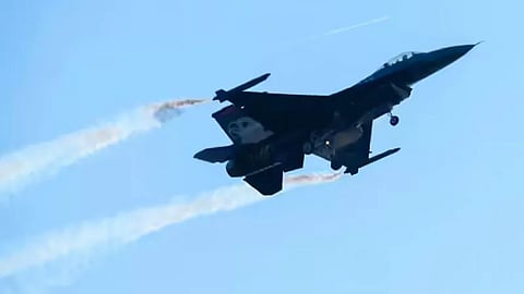  America's F-35 fighter jet that can't even be detected by radars