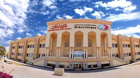 Dubai court punishes five-member gang for threatening businessman