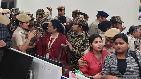 uni office in delhi sealed after court order