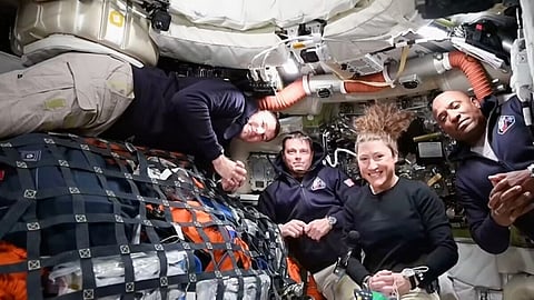 artemis 2 astronauts menu