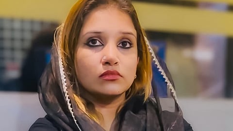 Influencer Rinsy mumtaz held with 