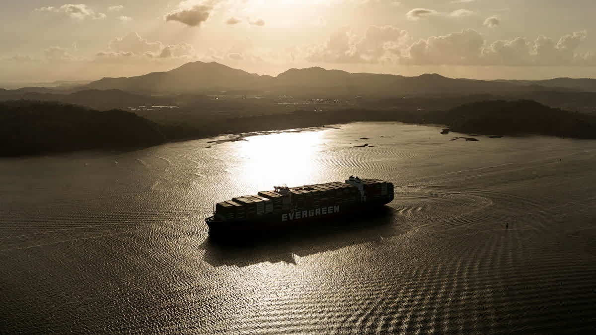 Panama says China is exerting economic pressure