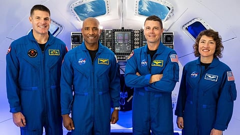 NASA's 1st moon crew in 50 years includes 1 woman, 3 men