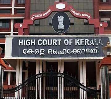 Kerala HC terms Tanur boat accident as 'haunting'; initiates suo motu PIL on the issue