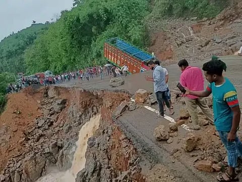 Landslides block highway in Manipur, at least 500 trucks stranded   