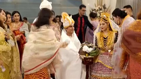 Randeep Hooda, Lin Laishram look stunning as they turn traditional Manipuri groom, bride