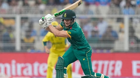 Miller hits 116 in South Africa''s 212 all out against Australia