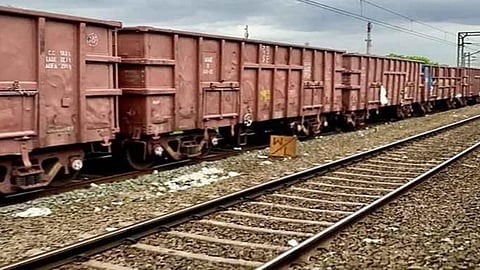 Freight train 