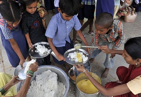 Odisha govt to extend mid-day meal facility for class 9 and 10 students 