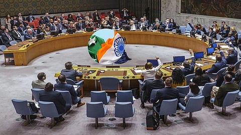 Pakistan Expose: UN में भारत के इस जांबाज अधिकारी ने पाकिस्तान को रगड़ दिया, UN में दुबक कर रह गया पाकिस्तान 1
Pakistan Expose: UN में भारत के इस जांबाज अधिकारी ने पाकिस्तान को रगड़ दिया, UN में दुबक कर रह गया पाकिस्तान