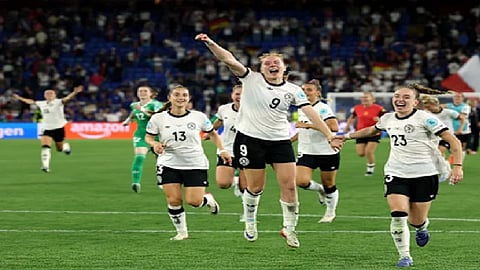 Germany beats France on penalties to reach Euro 2025 semifinals despite early red card