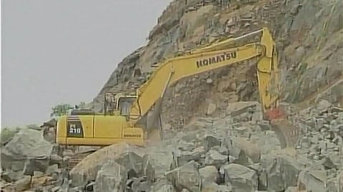 Six migrant workers killed in granite quarry accident in Andhra Pradesh