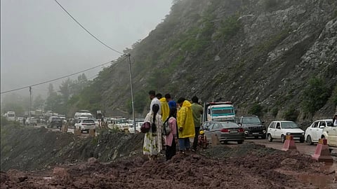 Orange warning for heavy rain in Himachal; 360 roads closed