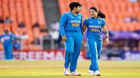 Shafali   and Renuka Thakur 