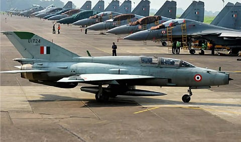 IAF workhorse MiG-21 makes final sorties at Nal; farewell in Chandigarh on Sept 26 