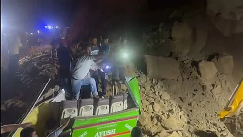 15 killed as landslide hits bus in Himachal's Bilaspur