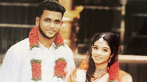 Man strangles wife, arrested in Kerala