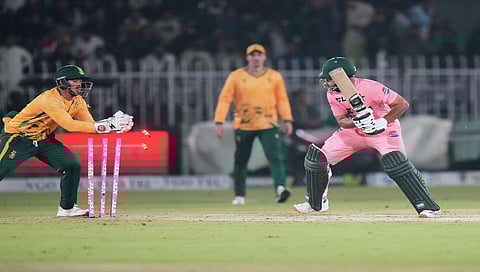 South Africa beats Pakistan as Babar goes for duck in his T20 comeback 