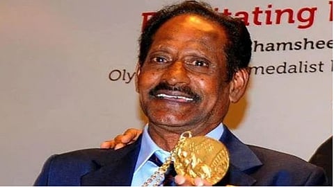 Hockey player Manuel Frederick dead