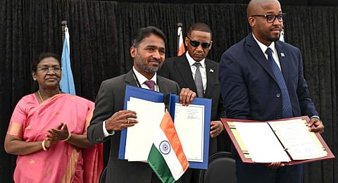 President Droupadi Murmu with Botswana's President Duma Gideon Boko witnesses exchange of MoUs, in Botswana on Nov. 12, 2025.