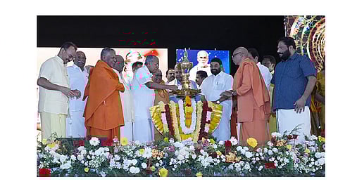 Narayana Guru's philosophy challenges majoritarianism, inequality: Siddaramaiah