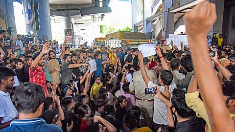 BDS student death: Youth League protest at private dental college