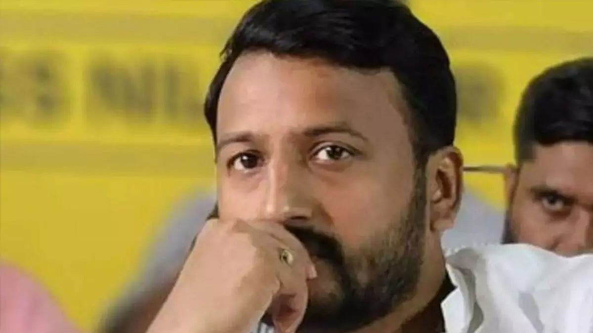 രാഹുല് തിരുവനന്തപുരത്ത്?; വഞ്ചിയൂരില് നേരിട്ടെത്തി വക്കാലത്ത് ഒപ്പിട്ടുവെന്ന് അഭിഭാഷകന്; അന്വേഷണം രാഹുല് തിരുവനന്തപുരത്ത്?; വഞ്ചിയൂരില് നേരിട്ടെത്തി വക്കാലത്ത് ഒപ്പിട്ടുവെന്ന് അഭിഭാഷകന്; അന്വേഷണം