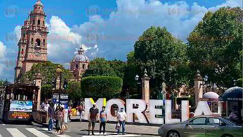 La colocación de tótems en diferentes puntos de la ciudad sirve como estímulo al turismo